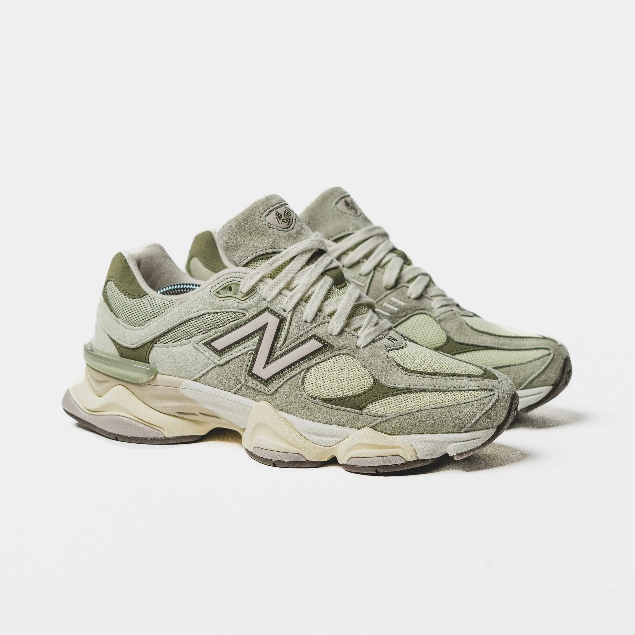 MENS New Balance | 9060  OLIVINE